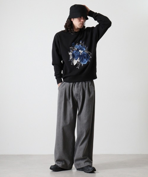 FUNALIVE(ファンアライブ)の「WS select ストレッチ裏起毛 バラ刺繍スウェットシャツ(スウェット・メンズ・ブラック/ブラック系その他/ホワイト・M/L)」の9枚目の写真