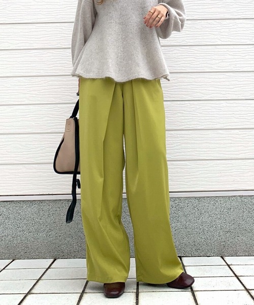 Q（キュー）の「フロントタックテーパードパンツ（スラックス・レディース・ピンク/ライム/チャコールグレー・MEDIUM）」の7枚目の写真