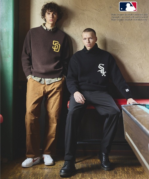 MLB（メジャーリーグベースボール）の「【MLB(メジャーリーグベースボール)】チームロゴHAPPYニット（ニット/セーター・メンズ・ネイビー/ブラウン/ブラック/ホワイト/レッド・MEDIUM/LARGE）」の10枚目の写真