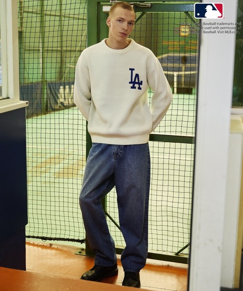 MLB（メジャーリーグベースボール）の「【MLB(メジャーリーグベースボール)】チームロゴHAPPYニット（ニット/セーター・メンズ・ネイビー/ブラウン/ブラック/ホワイト/レッド・MEDIUM/LARGE）」の11枚目の写真