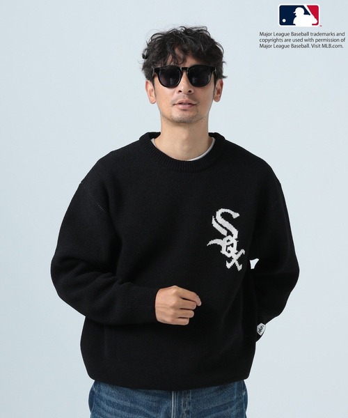 MLB（メジャーリーグベースボール）の「【MLB(メジャーリーグベースボール)】チームロゴHAPPYニット（ニット/セーター・メンズ・ネイビー/ブラウン/ブラック/ホワイト/レッド・MEDIUM/LARGE）」の16枚目の写真