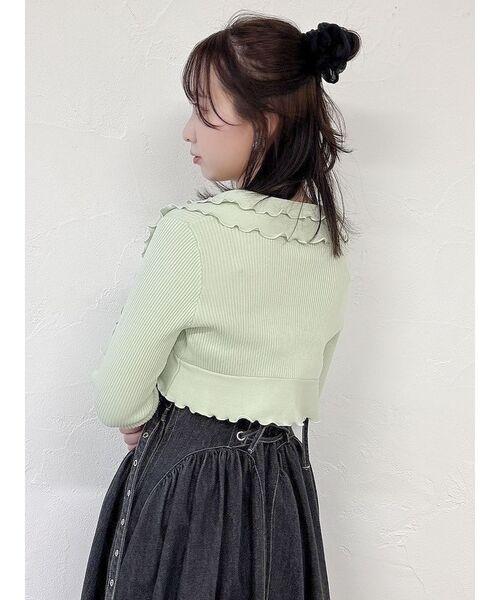 dazzlin（ダズリン）の「フリルメローショートボレロ（カーディガン/ボレロ・レディース・オフホワイト/グリーン/ピンク/ブラック・FREE）」の15枚目の写真