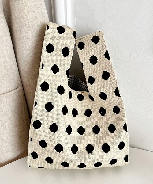 florist（フローリスト）の「おしゃれで使いやすい手提げスクエアニットエコバッグ（エコバッグ/サブバッグ・レディース・その他1/その他2/その他3/その他5/その他11/その他8/その他10/その他13/その他19/その他22/その他24/その他6/その他14/その他15/その他16/その他18/その他25/その他26/その他27/その他28/その他29/その他4/その他7/その他9/その他12/その他20/その他21/その他23/その他30/その他17・FREE）」の9枚目の写真