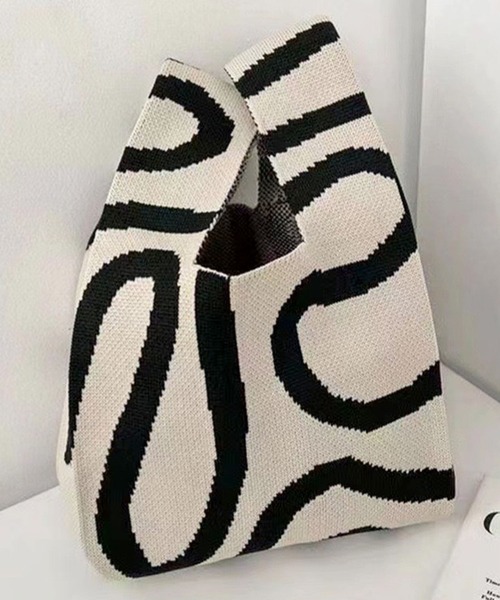 florist（フローリスト）の「おしゃれで使いやすい手提げスクエアニットエコバッグ（エコバッグ/サブバッグ・レディース・その他1/その他2/その他3/その他5/その他11/その他8/その他10/その他13/その他19/その他22/その他24/その他6/その他14/その他15/その他16/その他18/その他25/その他26/その他27/その他28/その他29/その他4/その他7/その他9/その他12/その他20/その他21/その他23/その他30/その他17・FREE）」の11枚目の写真