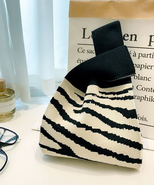 florist（フローリスト）の「おしゃれで使いやすい手提げスクエアニットエコバッグ（エコバッグ/サブバッグ・レディース・その他1/その他2/その他3/その他5/その他11/その他8/その他10/その他13/その他19/その他22/その他24/その他6/その他14/その他15/その他16/その他18/その他25/その他26/その他27/その他28/その他29/その他4/その他7/その他9/その他12/その他20/その他21/その他23/その他30/その他17・FREE）」の19枚目の写真