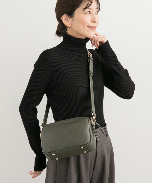 URBAN RESEARCH DOORS（アーバンリサーチドアーズ）の「タートルネックリブニット（ニット/セーター・レディース・ブラック/アイボリー/レッド・MEDIUM）」の7枚目の写真