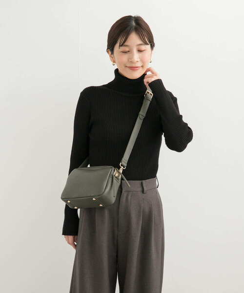 URBAN RESEARCH DOORS（アーバンリサーチドアーズ）の「タートルネックリブニット（ニット/セーター・レディース・ブラック/アイボリー/レッド・MEDIUM）」の9枚目の写真