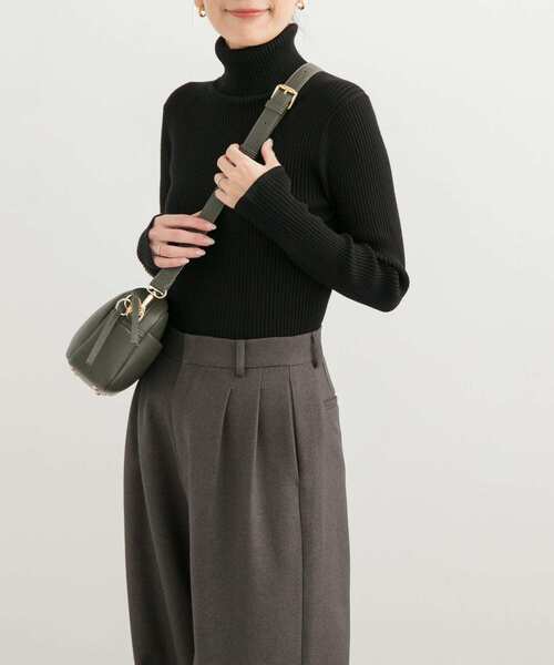 URBAN RESEARCH DOORS（アーバンリサーチドアーズ）の「タートルネックリブニット（ニット/セーター・レディース・ブラック/アイボリー/レッド・MEDIUM）」の11枚目の写真