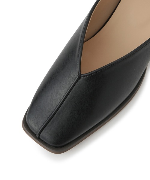 ROPE' PICNIC(ロペピクニック)の「スクエアトゥセンターシーム甲深バブーシュ(パンプス・レディース・ブラック系その他/シルバー系その他・23/24/23.5/24.5)」の6枚目の写真