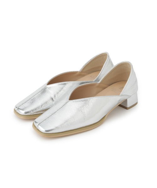 ROPE' PICNIC(ロペピクニック)の「スクエアトゥセンターシーム甲深バブーシュ(パンプス・レディース・ブラック系その他/シルバー系その他・23/24/23.5/24.5)」の9枚目の写真