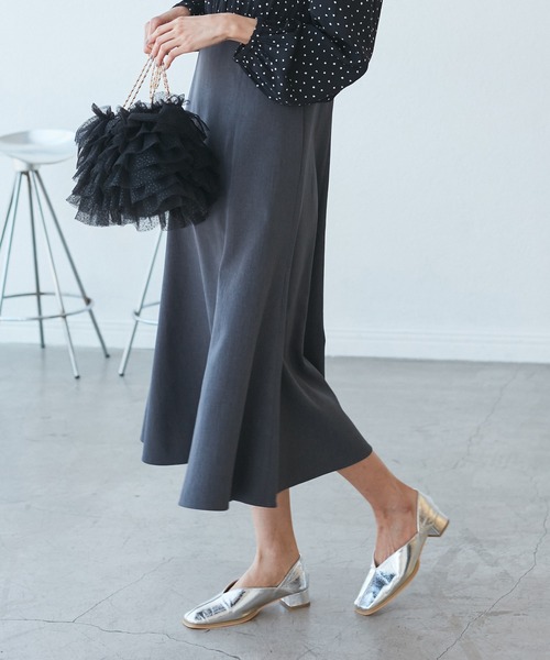 ROPE' PICNIC(ロペピクニック)の「スクエアトゥセンターシーム甲深バブーシュ(パンプス・レディース・ブラック系その他/シルバー系その他・23/24/23.5/24.5)」の14枚目の写真