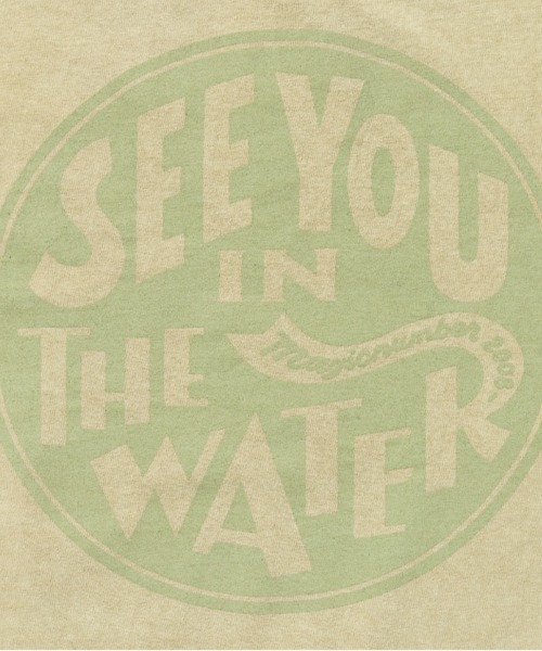 MAGIC NUMBER(マジック ナンバー)の「【MAGIC NUMBER】 SEE YOU IN THE WATER XV US COTTON T-SHIRT シーユーインザウォーター XV US コットンティーシャツ(Tシャツ/カットソー・メンズ・カーキ/ブラック/ライトパープル/ホワイト・MEDIUM/LARGE/X-LARGE)」の10枚目の写真