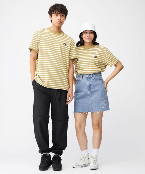 tommy jeans（トミー ジーンズ）の「レギュラーブルトンストライプTシャツ（Tシャツ/カットソー・メンズ・マルチ/ブルー・MEDIUM/LARGE/X-LARGE/SMALL）」の6枚目の写真
