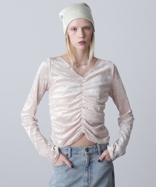 ROSE BUD（ローズバッド）の「(CREOLME)シャーリングベロアトップス（Tシャツ/カットソー・レディース・ホワイト/カーキ/ブルー・ONE SIZE）」の2枚目の写真