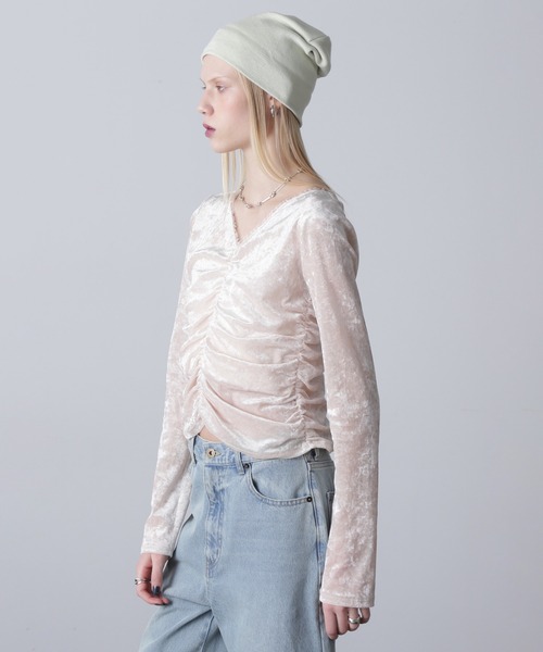 ROSE BUD（ローズバッド）の「(CREOLME)シャーリングベロアトップス（Tシャツ/カットソー・レディース・ホワイト/カーキ/ブルー・ONE SIZE）」の8枚目の写真