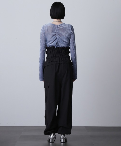 ROSE BUD（ローズバッド）の「(CREOLME)シャーリングベロアトップス（Tシャツ/カットソー・レディース・ホワイト/カーキ/ブルー・ONE SIZE）」の18枚目の写真