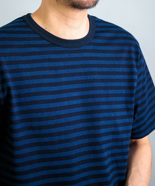 OMNIGOD（オムニゴッド）の「[OMNIGOD mens / オムニゴッド] ALEX MILL×OMNIGOD 天竺ボーダー(インディゴ染め) Tシャツ（Tシャツ/カットソー・メンズ・ブルー系その他・L/S/M）」の5枚目の写真