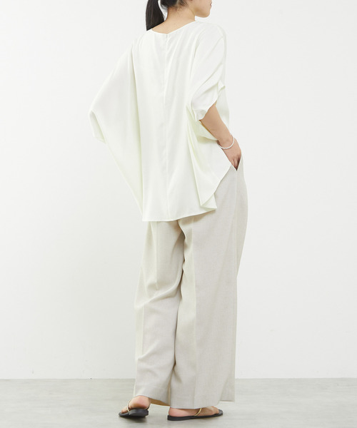 Liesse（リエス）の「ワイドシルエットブラウス（シャツ/ブラウス・レディース・ホワイト/グリーン/ネイビー・FREE）」の16枚目の写真