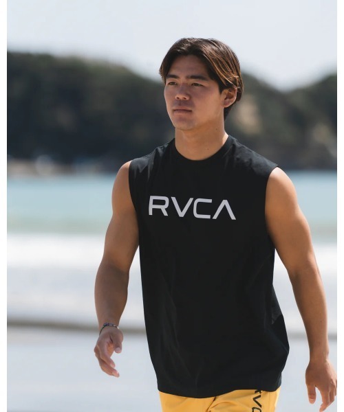 Mサイズ。日本未発売のRVCA NOISE SUNSET タッパー Mサイズ。日本未発売のRVCA NOISE SUNSET タッパー