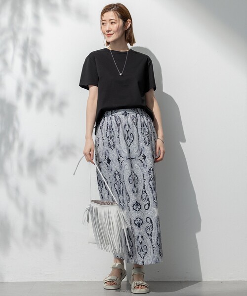 23区 L(ニジュウサンクオオキイサイズ)の「【洗える】ハイエンド クルーネック Tシャツ(Tシャツ/カットソー・レディース・ホワイト系/ローズ系/ブラック系/ダークブラウン系・44/46/48)」の9枚目の写真