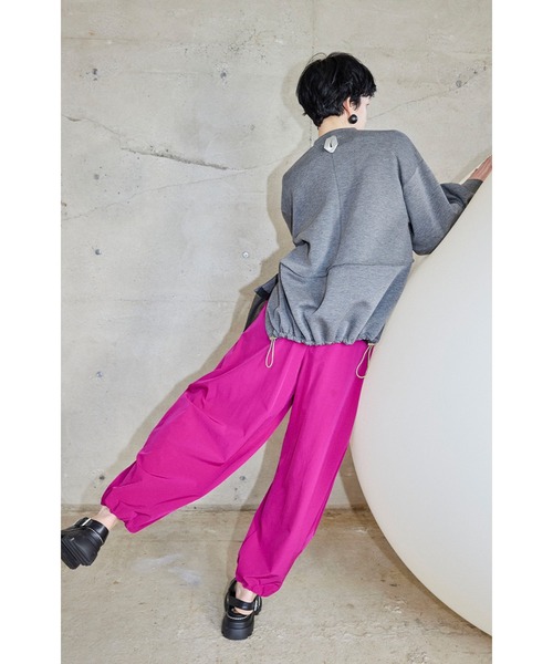 OMMO(オーエムエムオー)の「TUCK BALLOON PT(その他パンツ・レディース・ターコイズブルー/ブラック/ホワイト/パープル・MEDIUM/SMALL)」の17枚目の写真