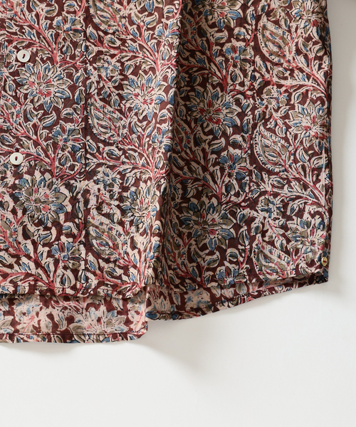 JOURNAL STANDARD relume(ジャーナルスタンダード レリューム)の「bunai 別注 KALAMKARI プリント 半袖シャツ(シャツ/ブラウス・メンズ・マスタード/ボルドー/ブラック/アイボリー・MEDIUM/LARGE)」の7枚目の写真