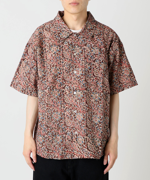 JOURNAL STANDARD relume(ジャーナルスタンダード レリューム)の「bunai 別注 KALAMKARI プリント 半袖シャツ(シャツ/ブラウス・メンズ・マスタード/ボルドー/ブラック/アイボリー・MEDIUM/LARGE)」の9枚目の写真