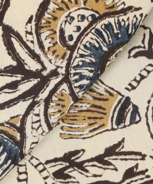 JOURNAL STANDARD relume(ジャーナルスタンダード レリューム)の「bunai 別注 KALAMKARI プリント 半袖シャツ(シャツ/ブラウス・メンズ・マスタード/ボルドー/ブラック/アイボリー・MEDIUM/LARGE)」の14枚目の写真