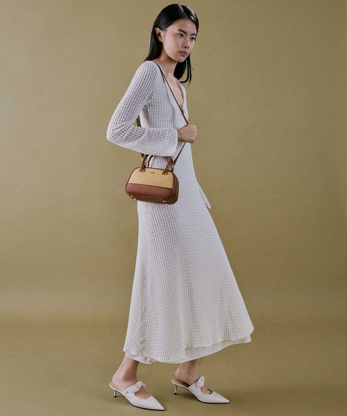CHARLES & KEITH(チャールズ & キース)の「ラフィア&レザー トップハンドルバッグ(ハンドバッグ・レディース・ベージュ系その他4・S)」の10枚目の写真