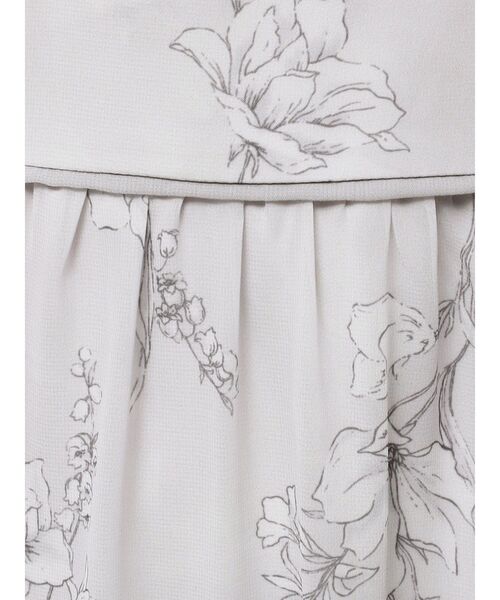 MERCURYDUO(マーキュリーデュオ)の「【追加生産】花柄バックレースアップワンピース(ワンピース・レディース・ライトグレー/ライトブルー・SMALL/MEDIUM/X-SMALL)」の5枚目の写真