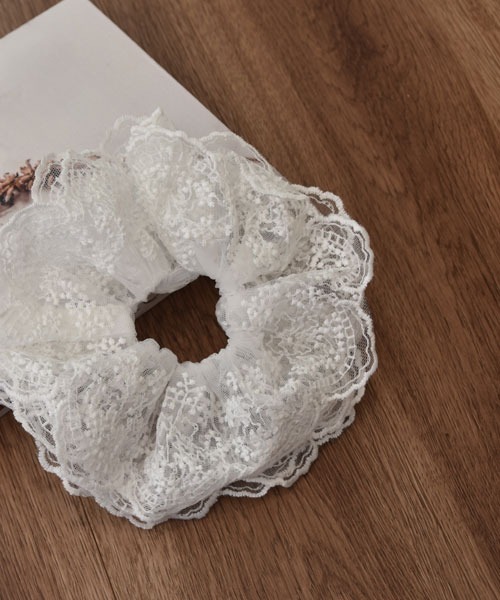 VIBGYOR Women（ヴィブジョー　ウィメン）の「【urge select】総レース オーガンジー ボリュームシュシュ（シュシュ・レディース・ホワイト/ブラック/ベビーピンク/アイボリー・FREE）」の8枚目の写真