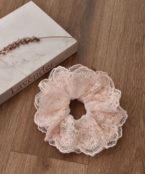 VIBGYOR Women（ヴィブジョー　ウィメン）の「【urge select】総レース オーガンジー ボリュームシュシュ（シュシュ・レディース・ホワイト/ブラック/ベビーピンク/アイボリー・FREE）」の13枚目の写真