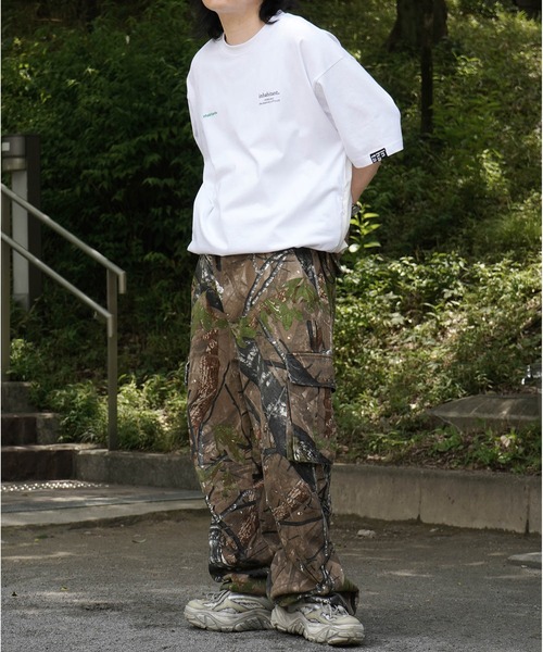 INHABITANT（インハビタント）の「25SS【INHABITANT】ビッグシルエット フロントプリント 切替 半袖ドロストTシャツ カットソー ユニセックス（Tシャツ/カットソー・メンズ・チャコール/ホワイト/ブラック・M/L）」の17枚目の写真