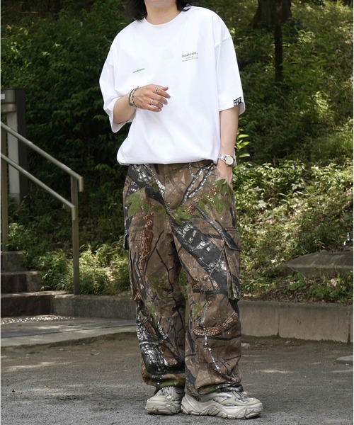 INHABITANT（インハビタント）の「25SS【INHABITANT】ビッグシルエット フロントプリント 切替 半袖ドロストTシャツ カットソー ユニセックス（Tシャツ/カットソー・メンズ・チャコール/ホワイト/ブラック・M/L）」の16枚目の写真