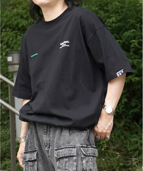 INHABITANT(インハビタント)の「【INHABITANT】ビッグシルエット フロントプリント 切替 半袖ドロストTシャツ カットソー ユニセックス(Tシャツ/カットソー・メンズ・チャコール/ホワイト/ブラック・M/L)」の21枚目の写真