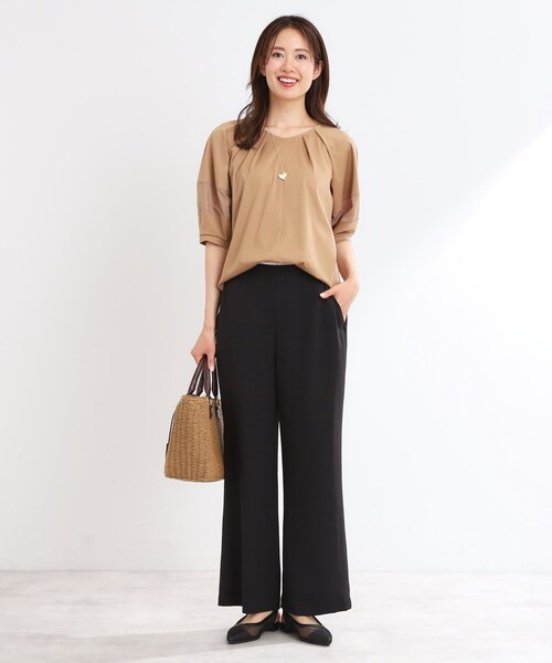Reflect(リフレクト)の「【私のパンツ/UVカット/マシンウォッシュ可】フレアシルエットパンツ(その他パンツ・レディース・ブラック/カーキ/ベージュ・09/11/07/05/13/15 /17)」の16枚目の写真