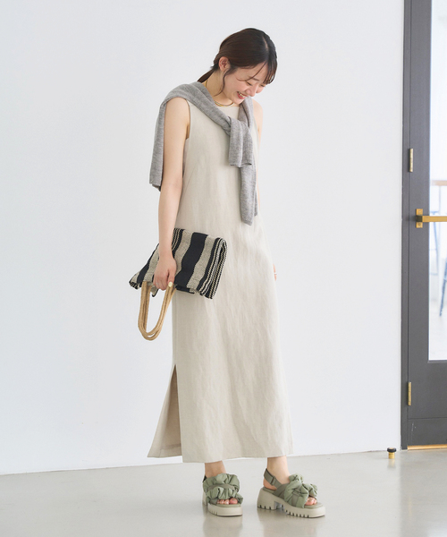 LE TALON（ルタロン）の「KARIN TAKUBO×LE TALONフリルクロススリングバックサンダル（サンダル・レディース・ブラック/アイボリー/カーキ・SMALL/MEDIUM/LARGE/X-LARGE）」の6枚目の写真