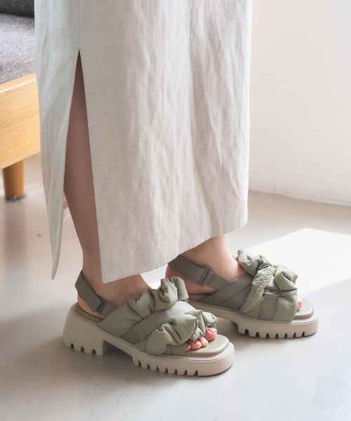 KARIN TAKUBO×LE TALONフリルクロススリングバックサンダル