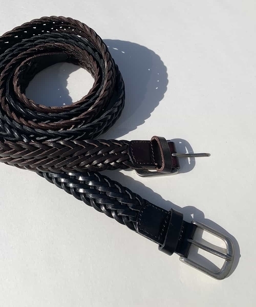 a.v.v（アーヴェヴェ）の「【本革】レザーメッシュベルト（ベルト・メンズ・ブラック/ブラウン・46）」の2枚目の写真