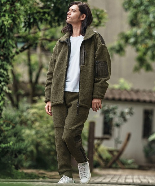CAMBIO（カンビオ）の「mp13812- Sheep Like Boa Synthetic Leather Side Zip Jogger Pants レザージョガーパンツ（その他パンツ・メンズ・オリーブ×ブラック/ブラック×ホワイト/ブラック×ブラック・S/M/L）」の14枚目の写真