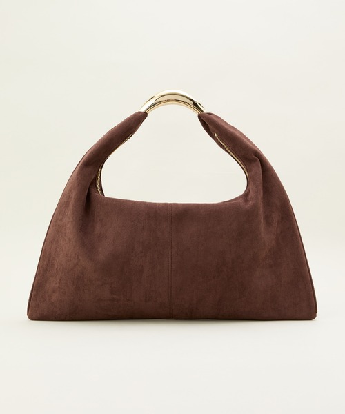 LE VERNIS（ル・ベルニ）の「LE VERNIS(ル・ベルニ)Sculpture triangle bag M（ショルダーバッグ・レディース・ベージュ/ブラウン/ライトグレー/ブラック・FREE）」の5枚目の写真