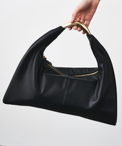 LE VERNIS(ル・ベルニ)Sculpture triangle bag M（ショルダー