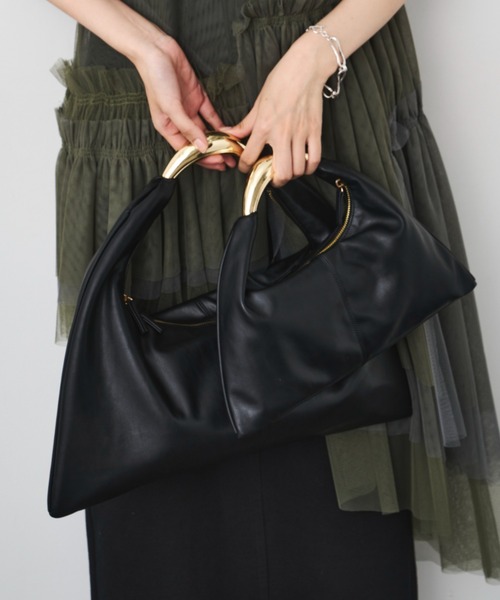 LE VERNIS(ル・ベルニ)Sculpture triangle bag M（ショルダー
