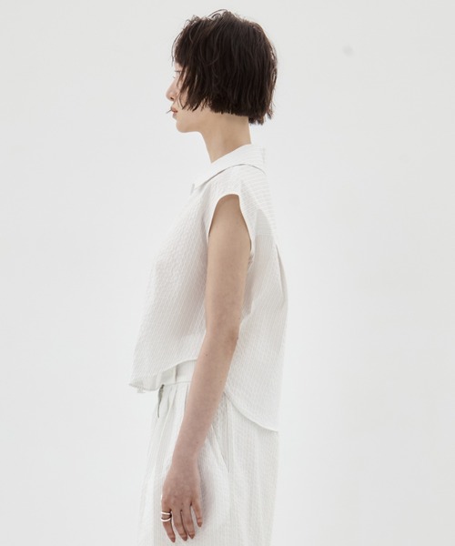 STUDIOUS(ステュディオス)の「【STUDIOUS/ステュディオス】Seersucker Sleeveless Shirt/シアサッカースリーブレスシャツ/ブラウス(シャツ/ブラウス・レディース・ブラック/ホワイト/ストライプ・FREE)」の6枚目の写真