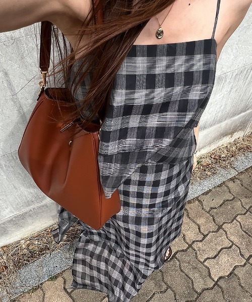 FREE STYLISTS(フリー スタイリスト)の「YUGA_YGMC Layered camisole dress(ワンピース・レディース・ブラック/ダークグレー/ライトグレー/オフホワイト・M/S)」の11枚目の写真