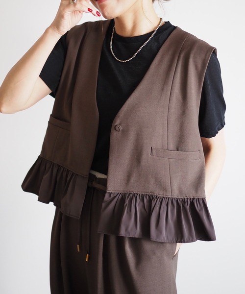 ANIECA（アニーカ）の「ヘムフリルベスト（ベスト）」 - WEAR