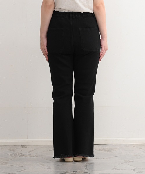 ZOZOMARKET（ゾゾマーケット）の「ZOZOMARKET by Aimeri-裾スリットフレアデニムパンツ（デニムパンツ・レディース・ネイビー/ブラック・マルチサイズ）」の14枚目の写真