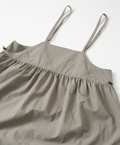 EKAL（エカル）の「『UR TECH』 ナイロンタッサーキャミワンピース（ワンピース・レディース・ベージュ系その他/ブラック系その他・ONE）」の18枚目の写真