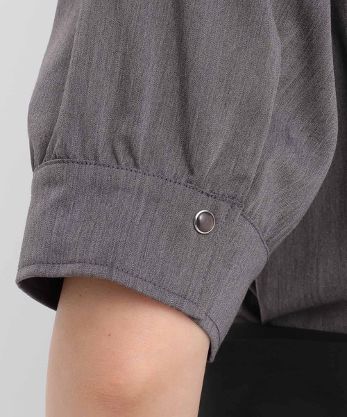 Andemiu(アンデミュウ)の「ポケットシャツワンピース583413(ワンピース・レディース・グレー/ネイビー/ベージュ・FREE)」の16枚目の写真