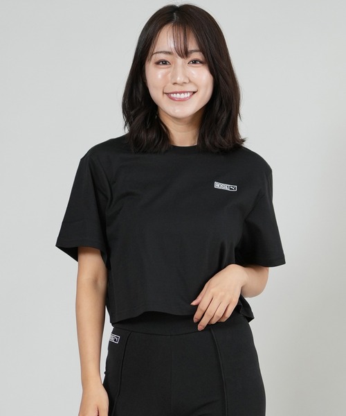 PUMA(プーマ)の「PUMA/プーマ PUMA X ROSE RELAXED TEE Tシャツ ショート丈 633806(Tシャツ/カットソー・レディース・ブラック/アイボリー・XS/S)」の2枚目の写真